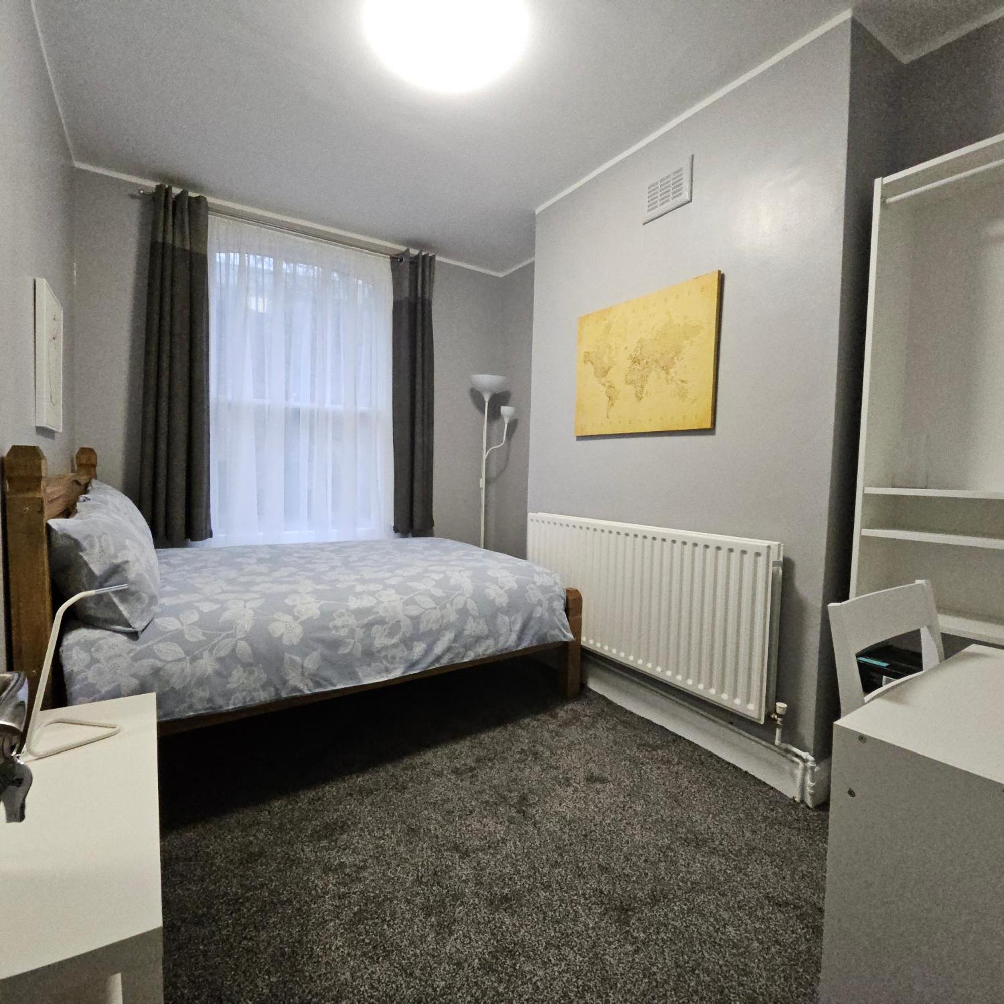 Beautiful Close To Guest house *